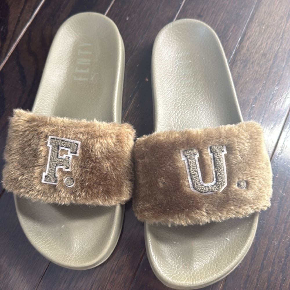 Fenty Puma Slides